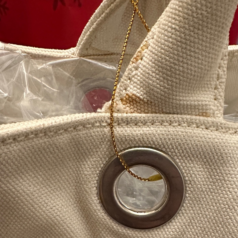 Prada Canapa Cream Canvas Tote Bag Chic and fun! - Picture 9 of 9